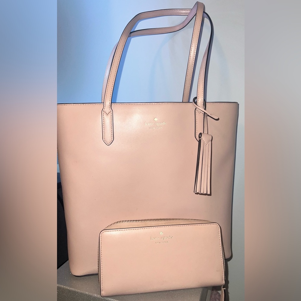 Kate spade tote and matching wallet